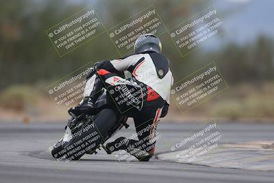 media/Sep-21-2025-Race Pace (Sun) [[98bf33ef95]]/Verified/2-Turn 2 Backside (835am)/